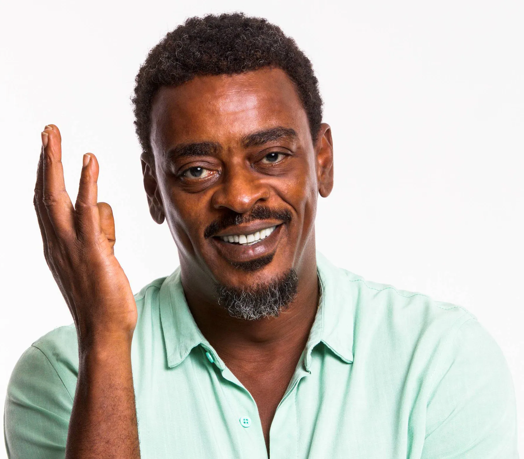 Seu Jorge Medida Provis Ria Mundo Negro