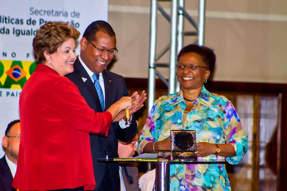 Líderes negros não se empolgam com promessas de Dilma