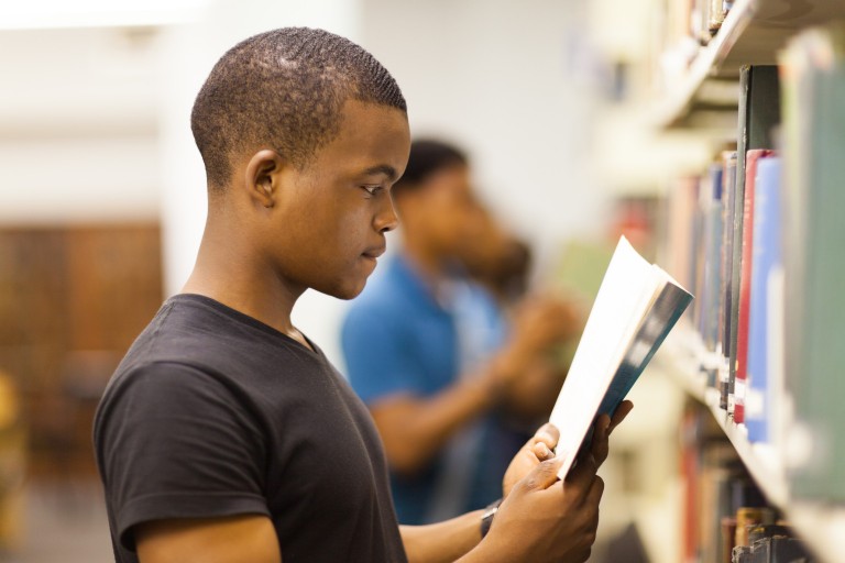 Prêmio Malê de Literatura para jovens escritores negros