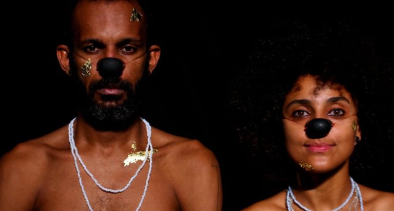 Espetáculo XABISA une cultura afro-brasileira à arte do palhaço