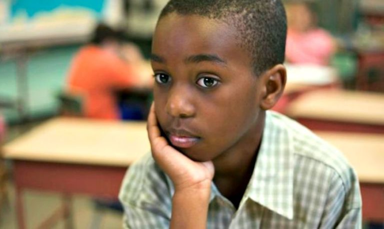 O constrangimento das crianças negras nas aulas sobre escravidão e abolição