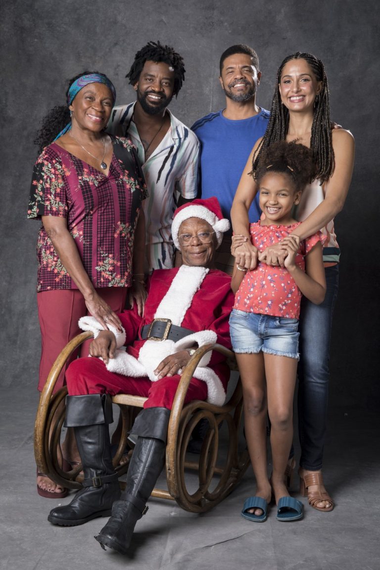 Retrospectiva Mundo Negro 2019 # 14 – “Juntos a magia acontece”: especial da Globo tem a família negra que a gente tanto esperou