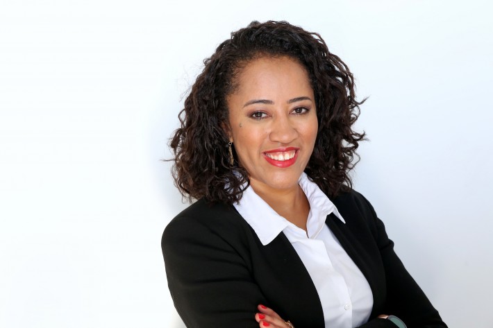 Empreendedora negra tem seu trabalho em prol da diversidade no Brasil reconhecido no exterior