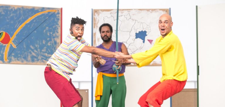 Teatro infantil: Premiado espetáculo Bento Batuca, que resgata a cultura afro-brasileira, está disponível no Youtube