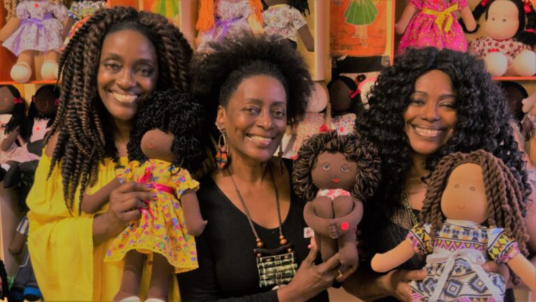 Preta Pretinha: a história por trás da primeira loja de bonecas negras do Brasil