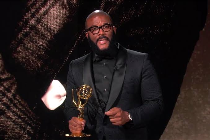 Emmy 2020: Tyler Perry recebe o prêmio Governors e conta emocionante história sobre a colcha de sua avó