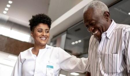 AfroSaúde libera acesso a plataforma para busca de profissionais de saúde negros