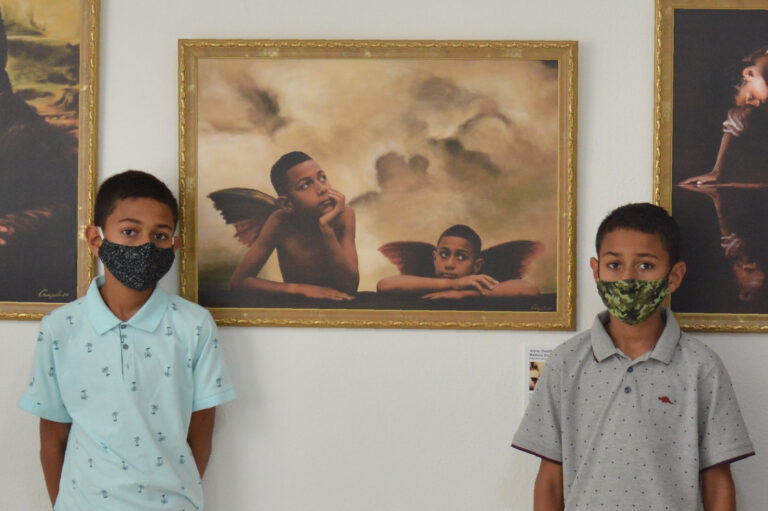 Afronto: Projeto de escola pública e artista visual questionam etnocentrismo na arte.