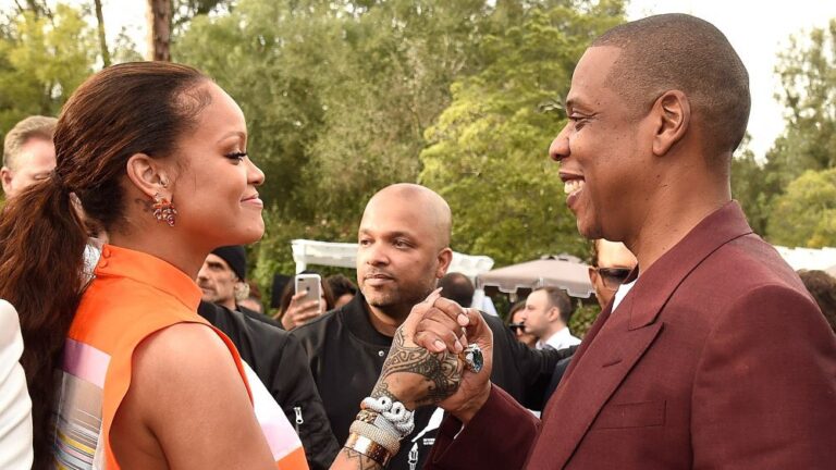 Rihanna e Jay-Z investem em companhia vegana de biscoitos Rihanna e Jay-Z investem em companhia vegana de biscoitos