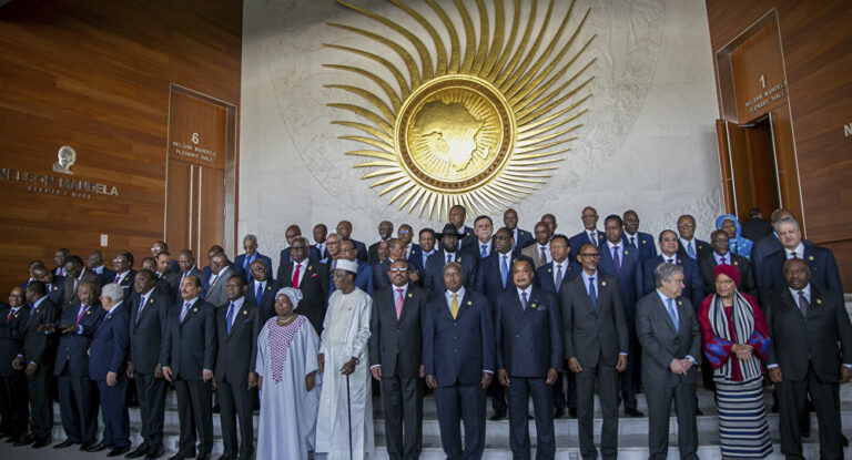 União Africana planeja implantação do passaporte único para 2021