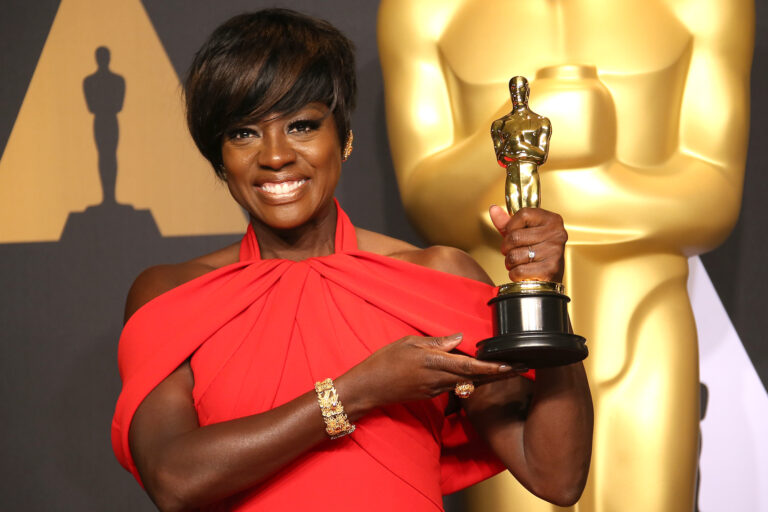 Com apenas 4 indicações, Viola Davis se torna a mulher negra mais indicada na história do Oscar