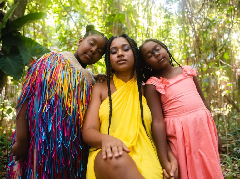 Cantora Ayá lança música e clipe sobre importância da autoestima para a diversidade de mulheres negras