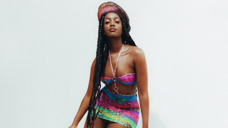 Iza alcançou a marca de um bilhão de reproduções no Spotify com o disco “Dona de Mim”