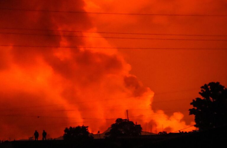 Erupção de vulcão no Congo deixa 15 mortos e mais de 30 mil desabrigados