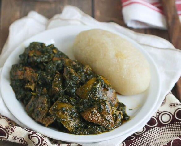 A comida descolonizada valoriza os ingredientes da diáspora africana e reconhece pratos ancestrais