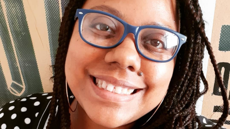 Helaine Martins, criadora do ‘Entreviste um Negro’, morre aos 41 anos