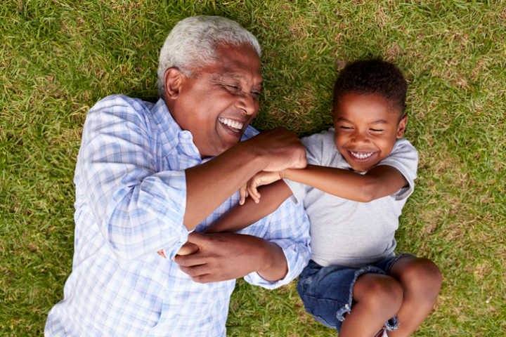 Dia dos Avós: Ouvir a eles é como ouvir a nós mesmos no futuro