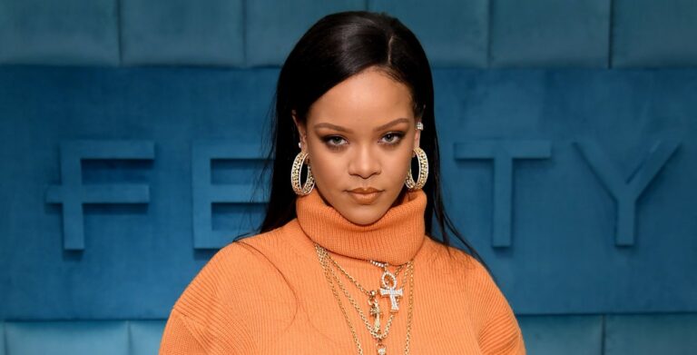 Rihanna é oficialmente bilionária e sua fortuna vem da Fenty Beauty, diz Forbes