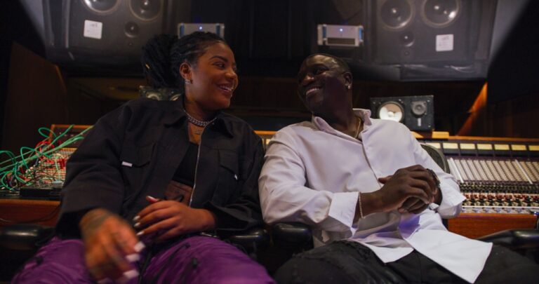 “Estou vivendo um sonho “, Ludmilla recebe Akon em estúdio em Los Angeles