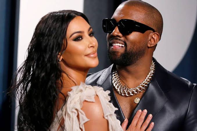 Kanye West fala sobre tentativa de reconciliação com Kim Kardashian: “Ainda é minha esposa”