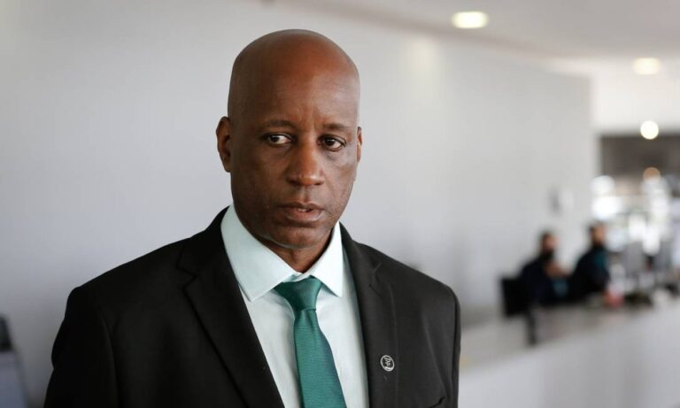 “Não tenho que dialogar com escravos”, diz Sérgio Camargo sobre dois anos sem receber Movimento Negro