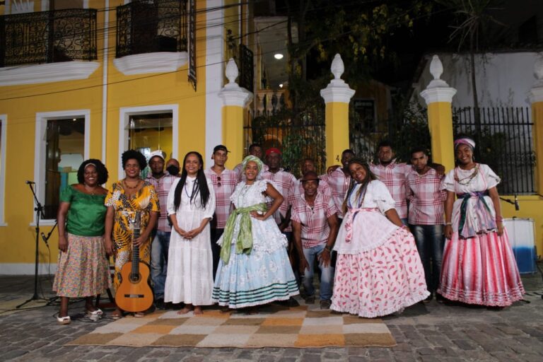 Feira Preta comemora o “Dia Nacional do Samba” com show de Teresa Cristina