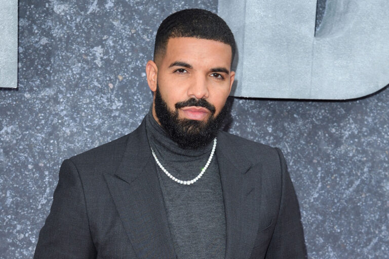 Drake será processado por modelo após colocar pimenta no preservativo como ‘espermicida; entenda