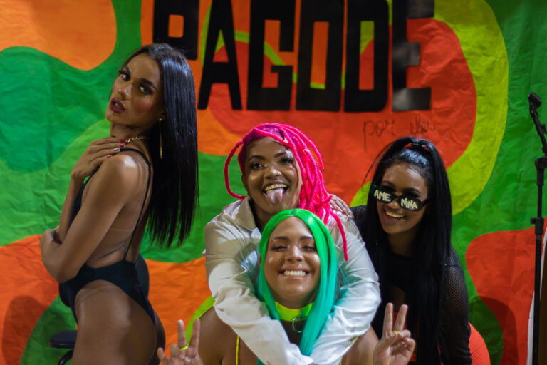 Pagode Por Elas: Festival digital traz programação com artistas femininas do gênero musical