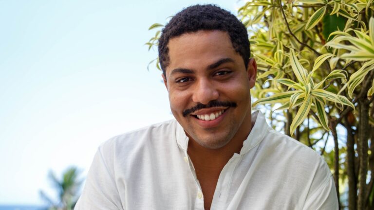 Conheça Matheus Dias, ator que vive Bento em ‘Além da Ilusão’