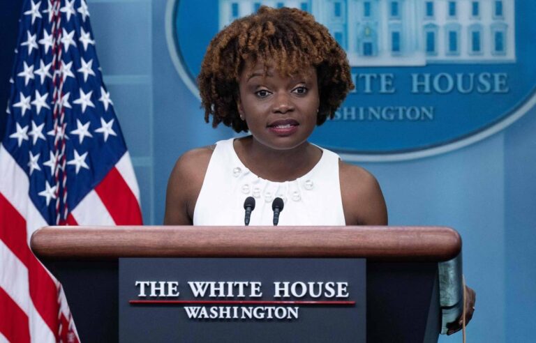 Pela primeira vez, Casa Branca terá porta-voz negra e lésbica