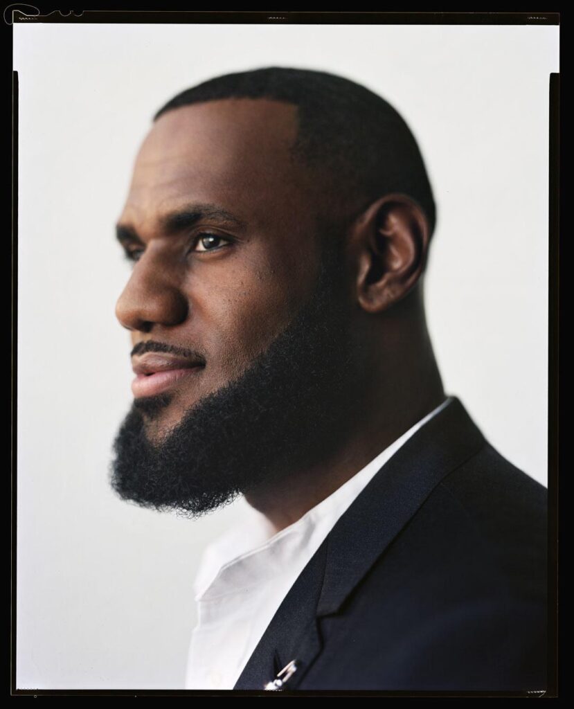 LeBron James se torna primeiro jogador de basquete em atividade na lista de  bilionários da Forbes