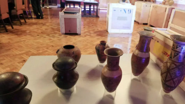 Mais de 300 objetos históricos são encontrados na obra do metrô de SP, região do antigo Quilombo Saracura