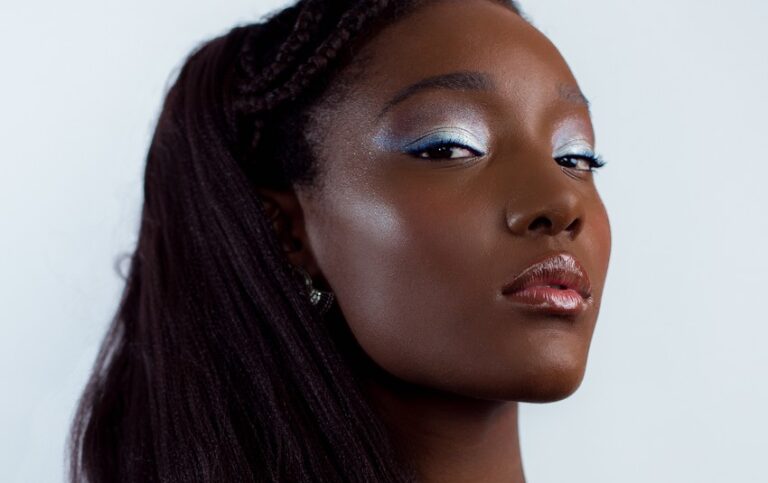 Beauty e pele negra: confira dicas de make para o final de semana