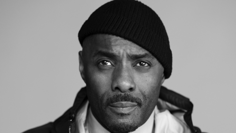 Idris Elba provoca polêmica ao rejeitar ser rotulado como ator negro: “somos obcecados por raça”