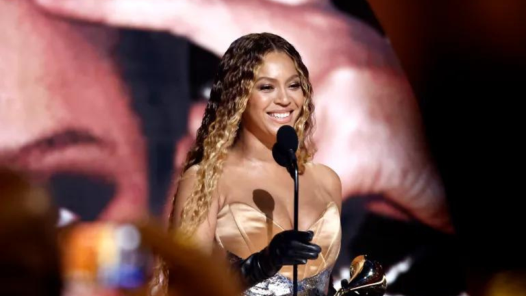Academia é criticada por dar Grammy de “Álbum do Ano” a Harry Styles e não à Beyoncé