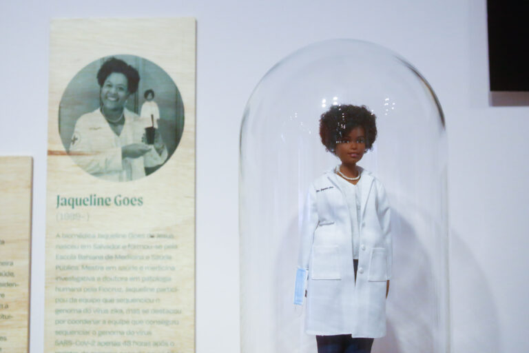 Exposição “Nós – Arte e Ciência por Mulheres” reconhece cientistas negras do Brasil