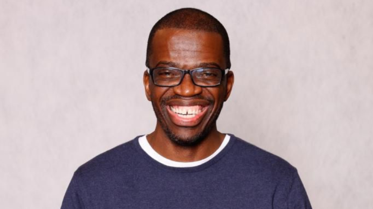 Alexandre Nascimento é o primeiro diretor negro da B3, a Bolsa de Valores do Brasil Alexandre Nascimento é o primeiro diretor negro da B3, a Bolsa de Valores do Brasil