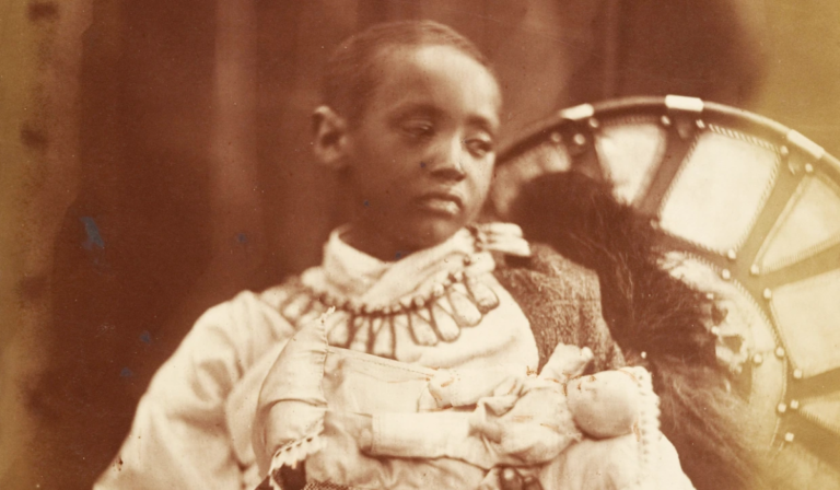 Palácio de Buckingham, no Reino Unido, se recusa a devolver restos mortais de príncipe para a Etiópia