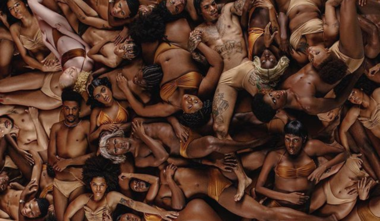 Com pluralidade de corpos pretos brasileiros, grife Dendezeiro se apresenta na 55ª edição da SPFW