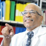 Antonio primeiro diretor negro da faculdade de medicina da UFBA