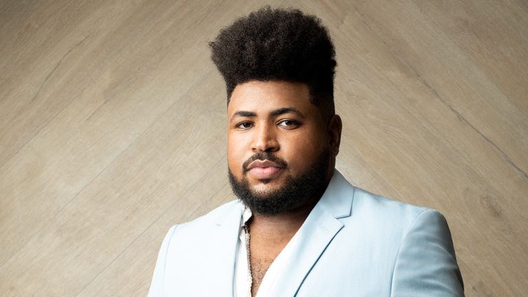 “Provocar uma mudança, de dentro para fora nas empresas”, afirma Ricardo Silvestre sobre reposicionamento de marca da Black Influence “Provocar uma mudança, de dentro para fora nas empresas”, afirma Ricardo Silvestre sobre reposicionamento de marca da Black Influence