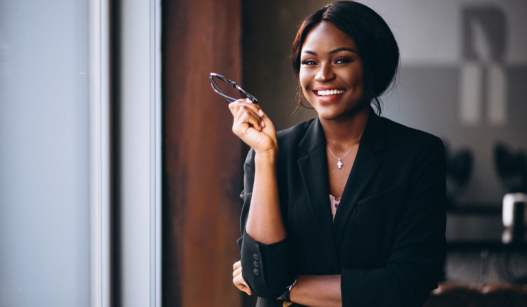 “Iniciativa de Equidade Racial” recruta empreendimentos negros para financiamento de até R$ 300 mil e assistência empresarial “Iniciativa de Equidade Racial” recruta empreendimentos negros para financiamento de até R$ 300 mil e assistência empresarial