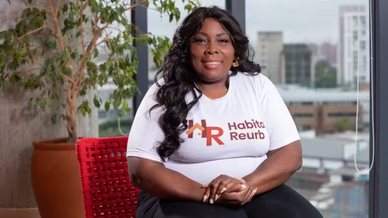 Primeira mulher negra a liderar uma construtora no país celebra sucesso com habitação popular Primeira mulher negra a liderar uma construtora no país celebra sucesso com habitação popular