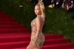 02-beyonce-met-gala-2015-billboard-650-1250-a