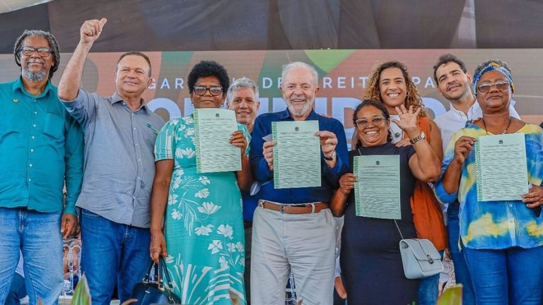 Lula assina acordo histórico com comunidades quilombolas de Alcântara e Anielle celebra: “seguiremos trabalhando”