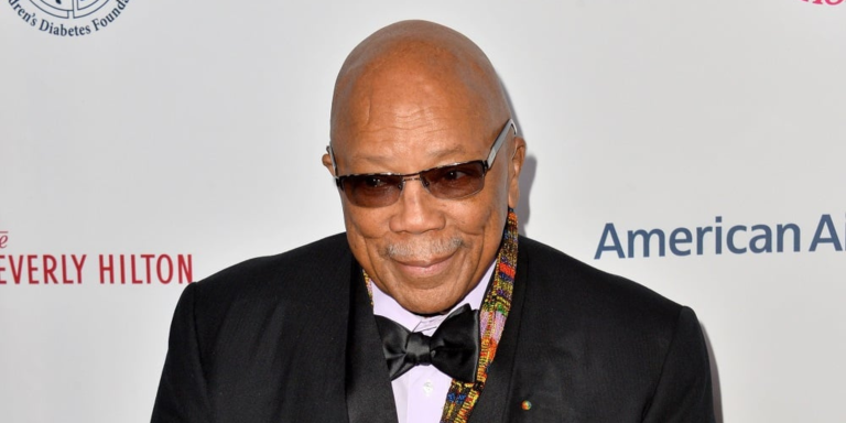 Com 28 Grammys e 60 anos de carreira transformadora no jazz e no pop, Quincy Jones construiu parcerias históricas