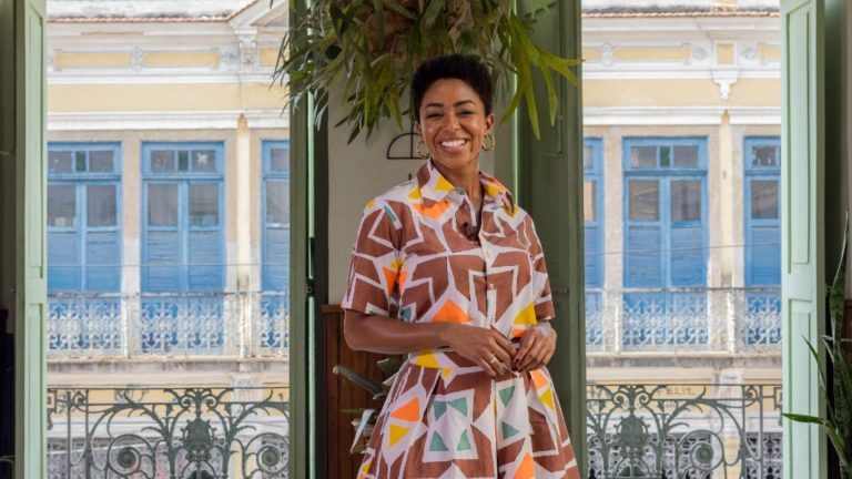 ‘Vim De Lá: Comidas Pretas’: Mariana Bispo apresenta especial sobre gastronomia brasileira com origem africana