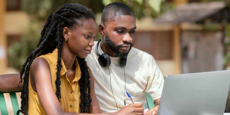 Profissionais negros: Mover anuncia últimos dias de inscrição para cursos gratuitos em parceria com universidades Profissionais negros: Mover anuncia últimos dias de inscrição para cursos gratuitos em parceria com universidades