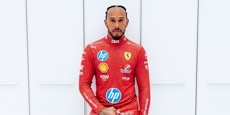 Hamilton vibra com a experiência de pilotar Ferrari pela primeira vez: “Um dos melhores sentimentos da minha vida”