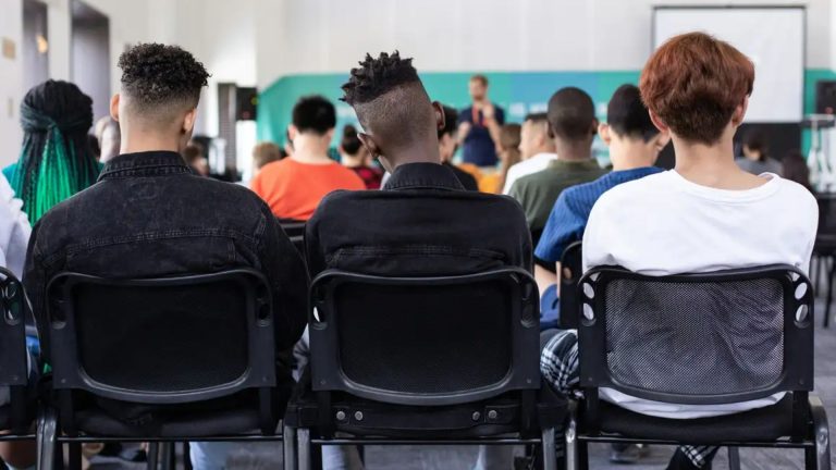 Educação pública e desafios para as carreiras do futuro